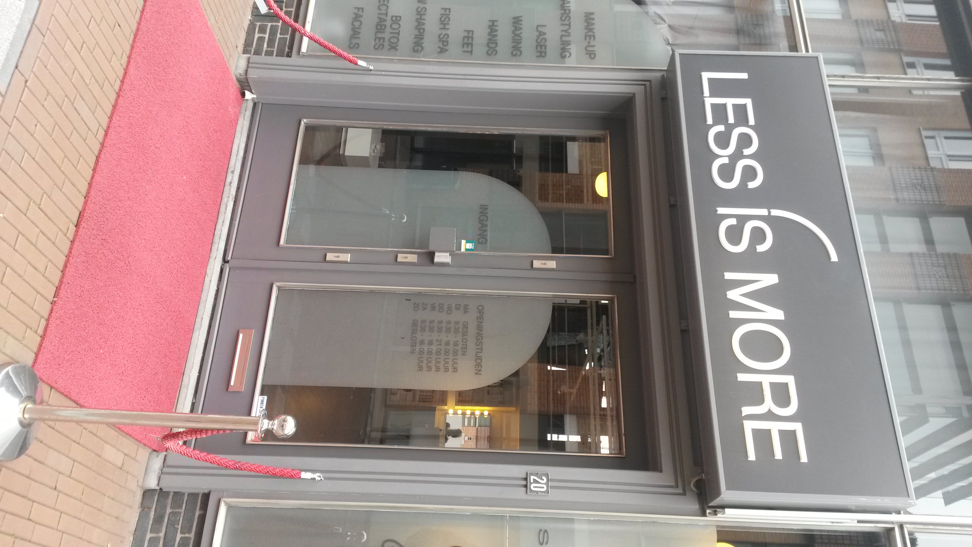 less is more nijmegen