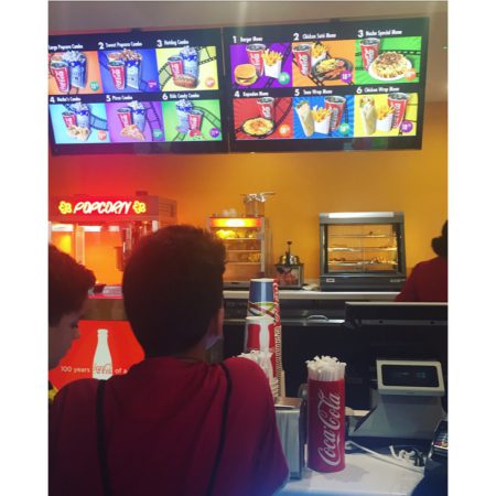 The Movies Curacao eten